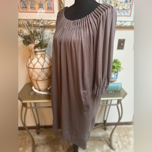 Brown BCBGMaxAzria Pleated Dress With Pockets Business Casual Wool Blend Size M - Picture 5 of 9
